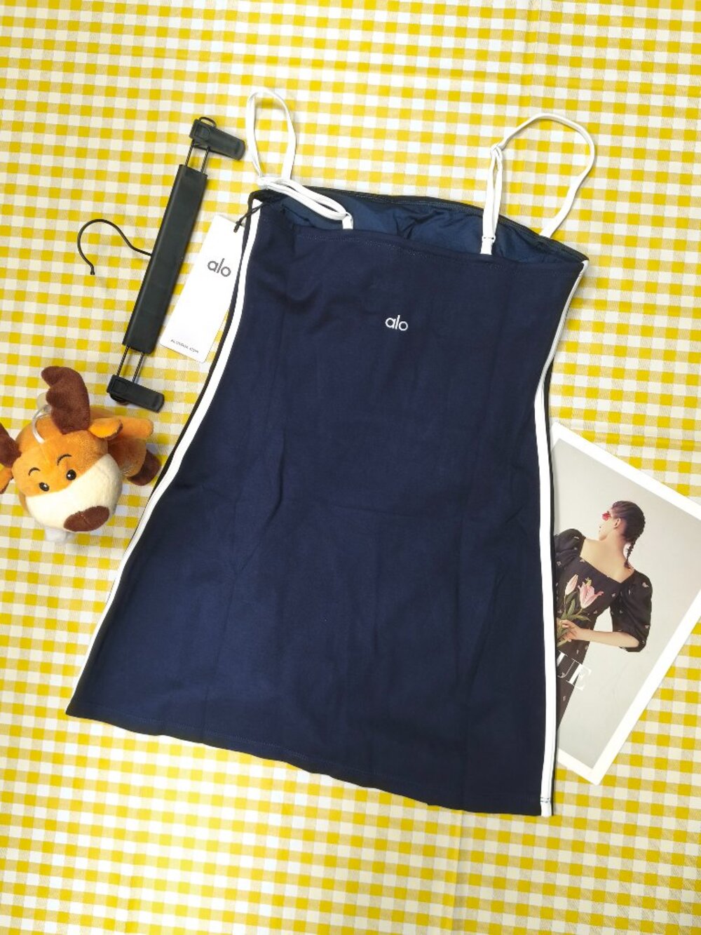 💙ALO Yoga Chic Summer Navy/Ivory Dress Lightweight, Sleek and Easy NWT💦 - Picture 3 of 8